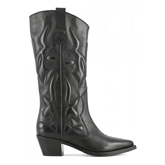 Chic Black Texan Leather Boots with Heel