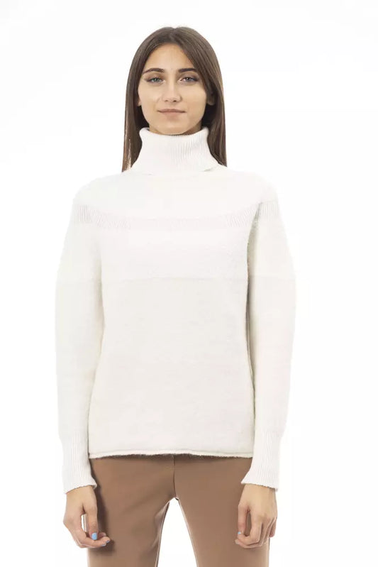 Elegant Turtleneck Sweater in Pure White