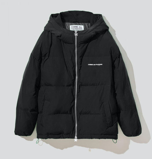 Sleek Hooded Streetwear Jacket with Logo Detail